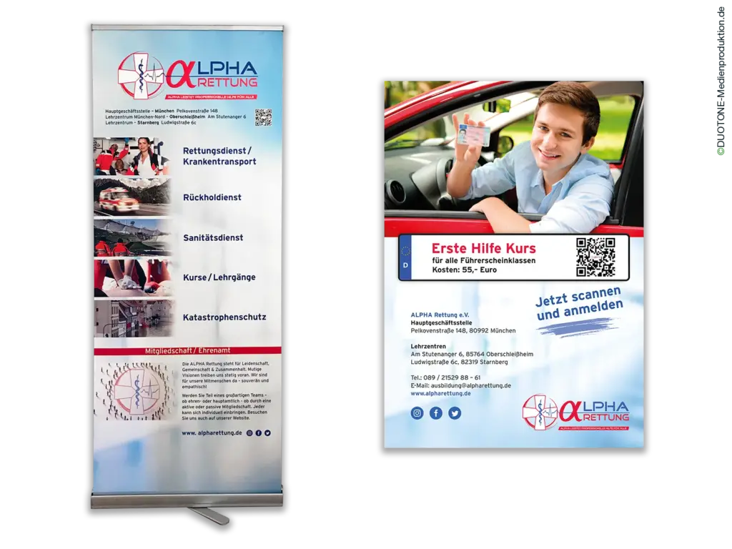 Roll-up und Plakat als Werbemittel für Unternehmenskommunikation